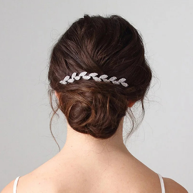 Bridal Hair Comb Pearl Tiaras for Women Wedding Hair Accessories Fashion Flower Hairpin Girl Lady Hairband Marriage Hair Jewelry