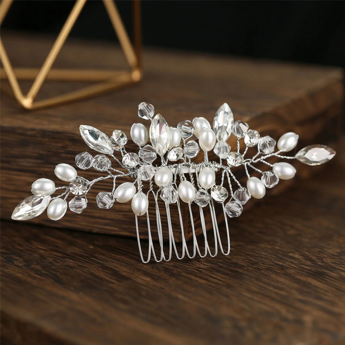 Bridal Hair Comb Pearl Tiaras for Women Wedding Hair Accessories Fashion Flower Hairpin Girl Lady Hairband Marriage Hair Jewelry